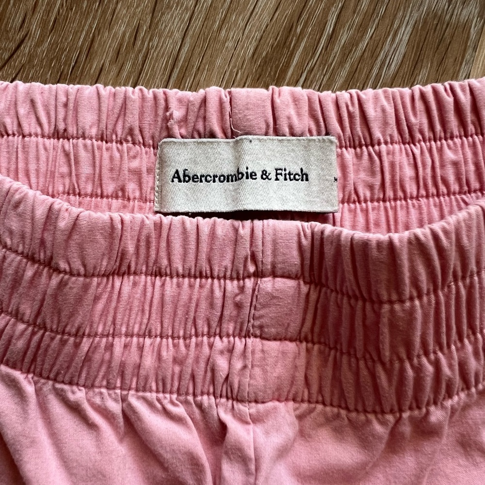 Abercrombie & Fitch Women's Pink Shorts